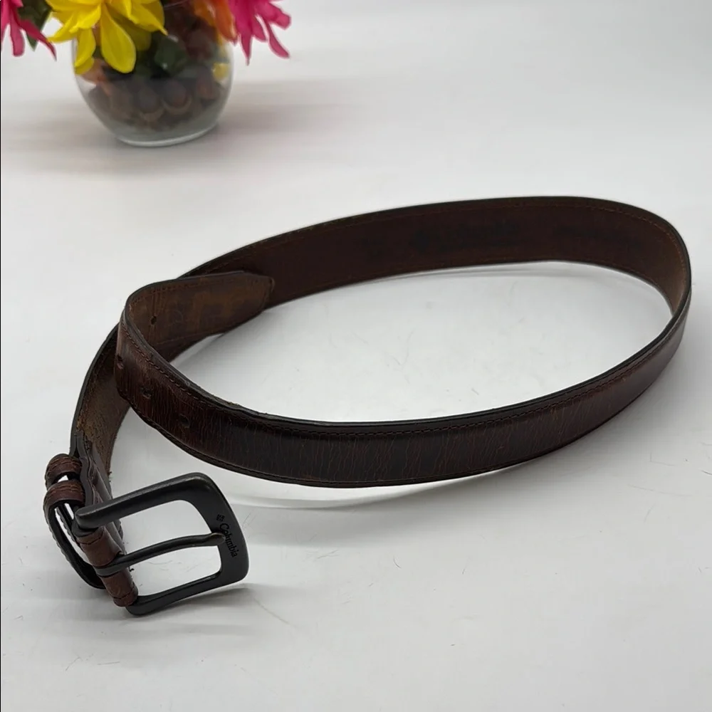 Columbia Classic Brown Leather Belt with Dark Grey Finish Buckle Size 34/85